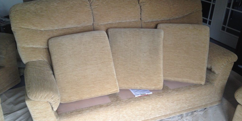sofa-cleaning-ash-surrey-1