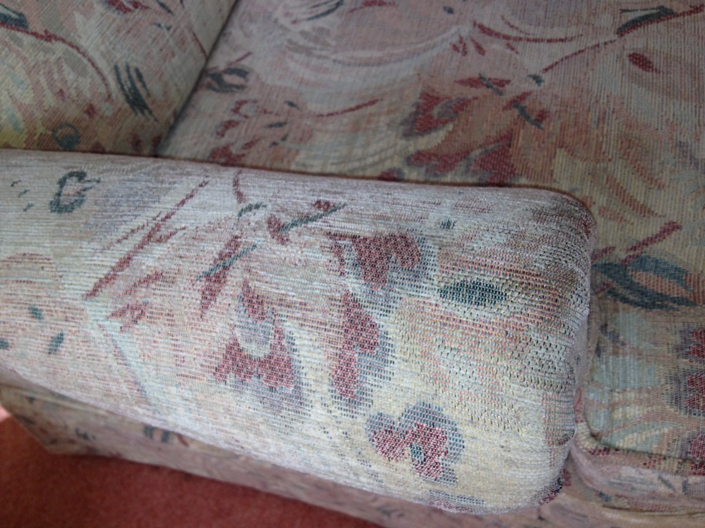sofa-cleaning-farnborough
