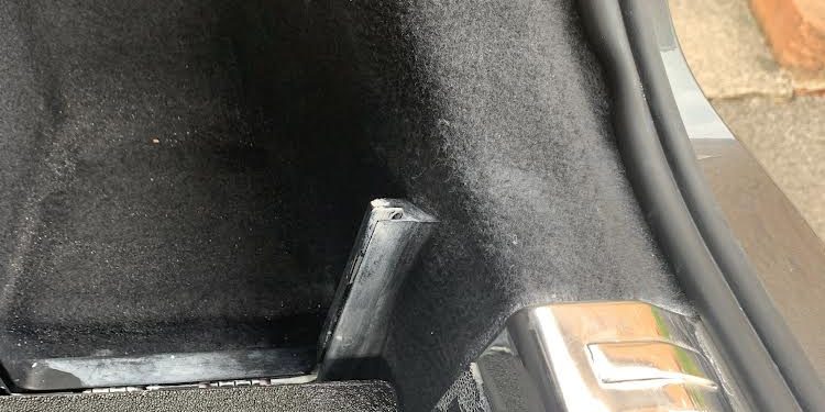 IMG_9773 Paint spillage in Audi