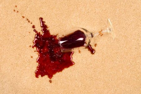 stain-removal-spilled-wine-on-carpet